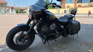 Indian Chief 1890 Bobber Dark Horse (2021 - 26)  (3)