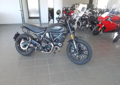 Ducati Scrambler 800 Icon Dark (2021 - 22) - Annuncio 10033788
