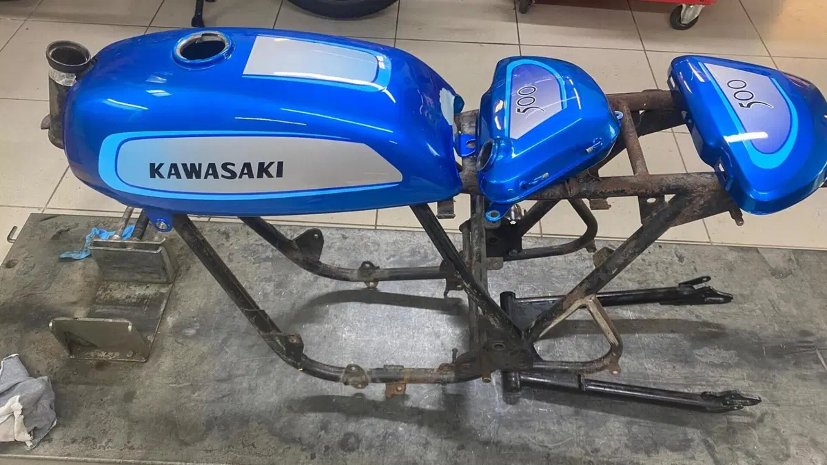 Kawasaki  