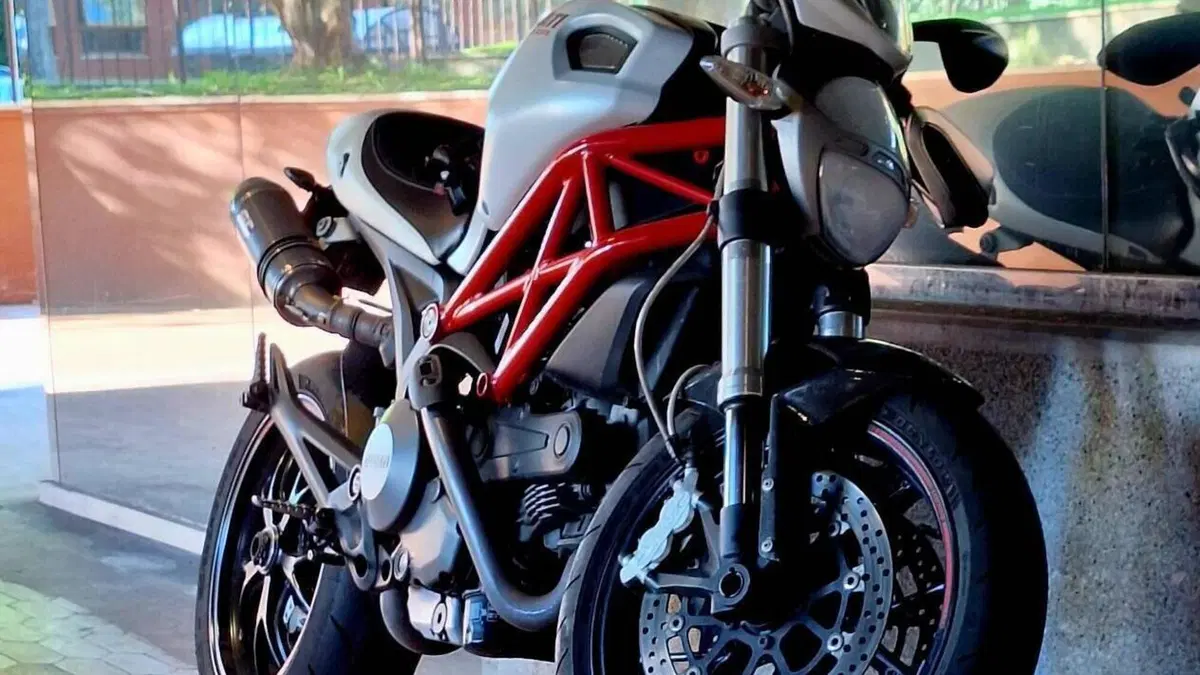 Ducati Monster 796 (2010 - 13) 