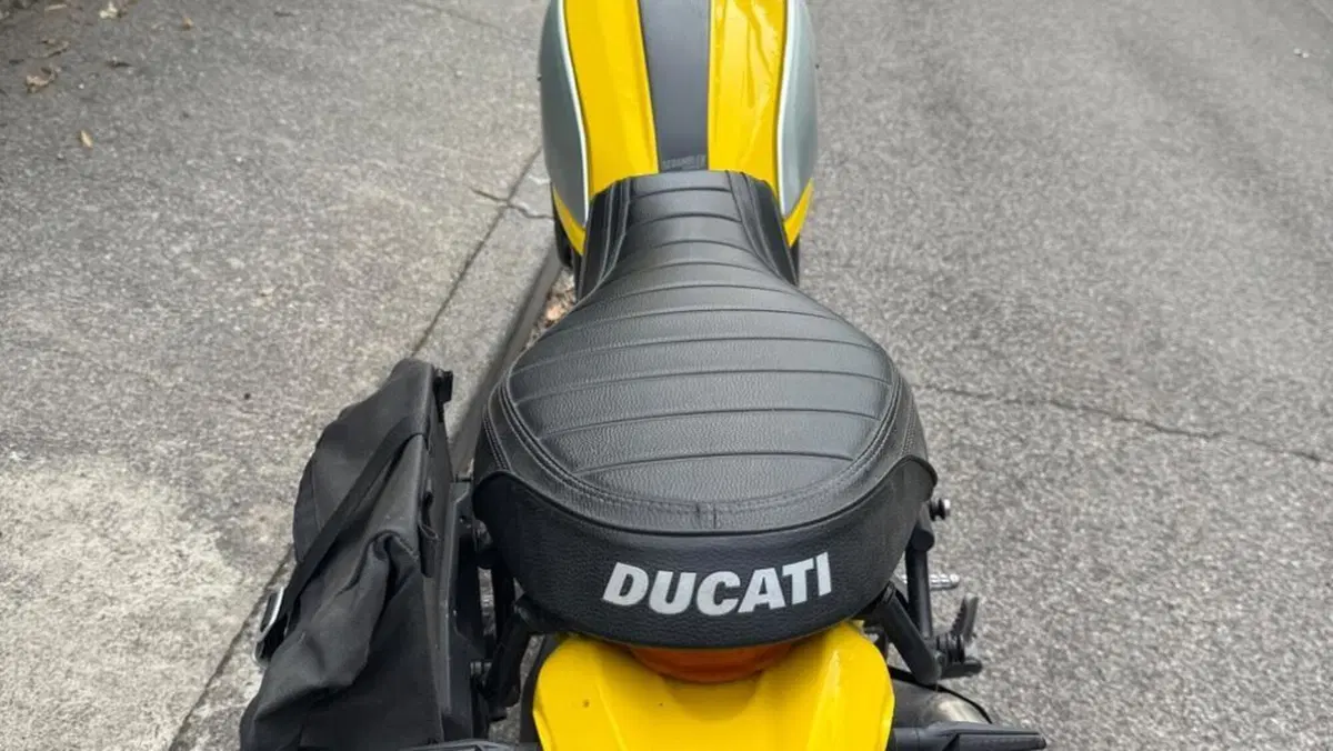 Ducati Scrambler 800 Icon (2015 - 16) 