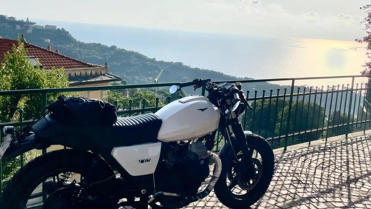 Moto Guzzi   (3)