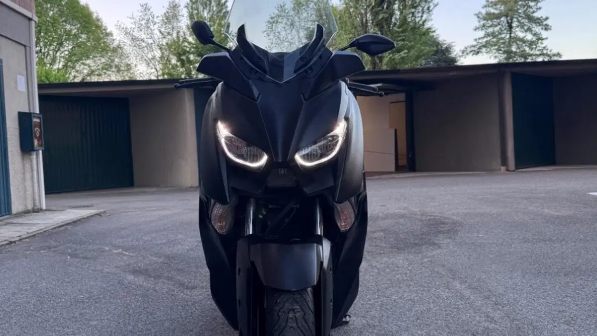 Yamaha X-Max 300 Tech Max (2021 - 24) 