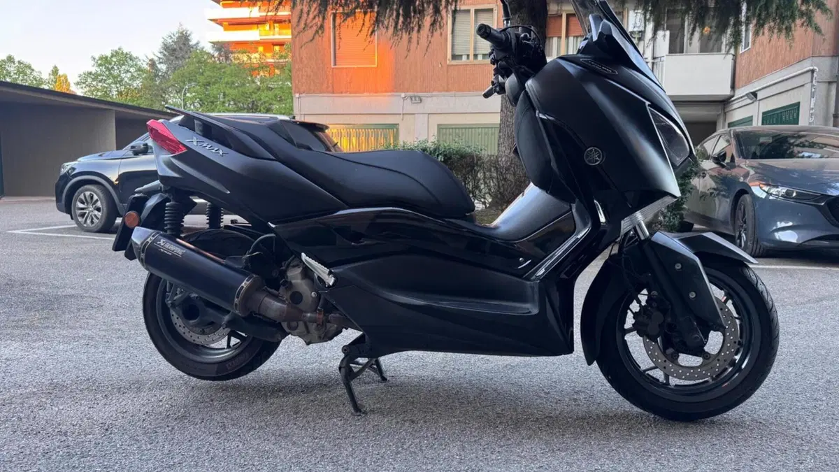 Yamaha X-Max 300 Tech Max (2021 - 24)  (5)