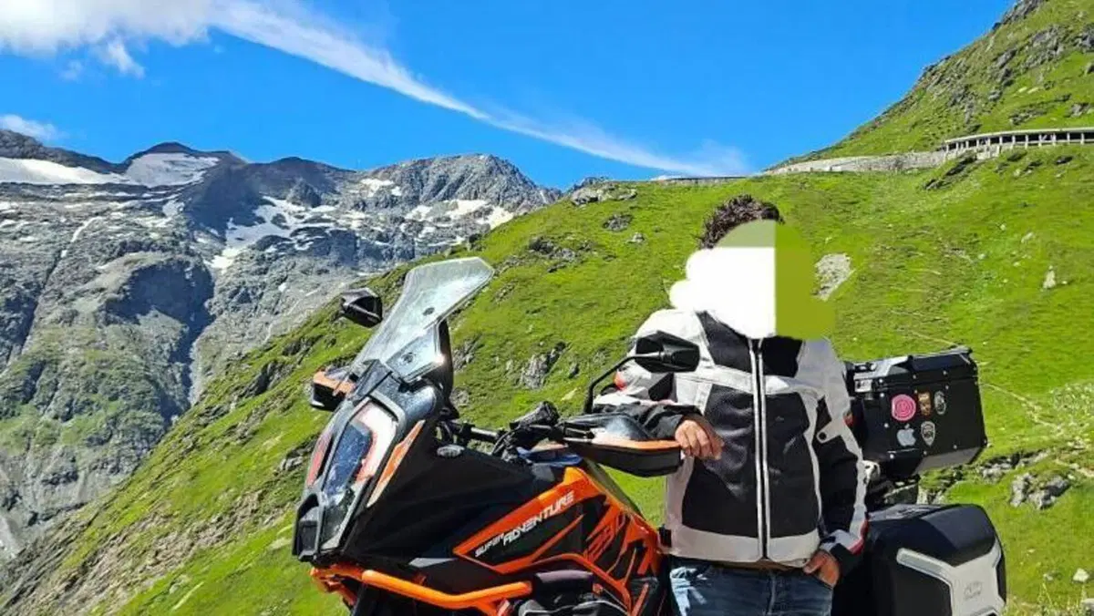 KTM 1290 Super Adventure S (2022 - 25)  (2)