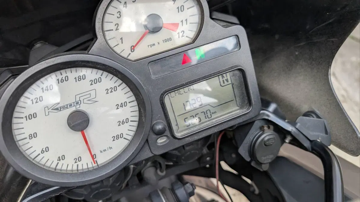Bmw K 1200 R  (5)