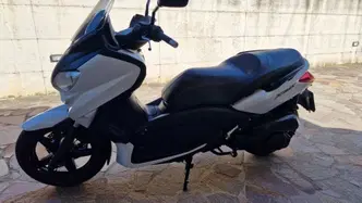 Yamaha X-Max 250 (2010 - 13) usata