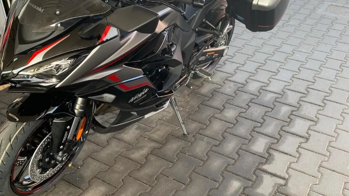 Kawasaki Ninja 1000 SX Tourer (2021 - 24)  (2)
