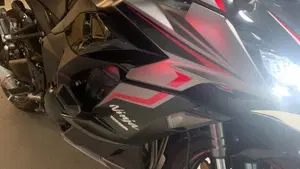 Kawasaki Ninja 1000 SX Tourer (2021 - 24)  (10)