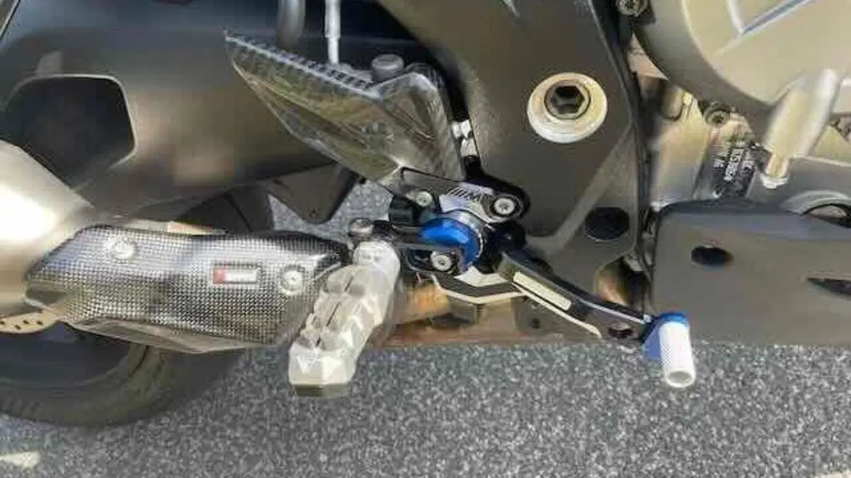 Bmw M 1000 XR (2024 - 27)  (9)