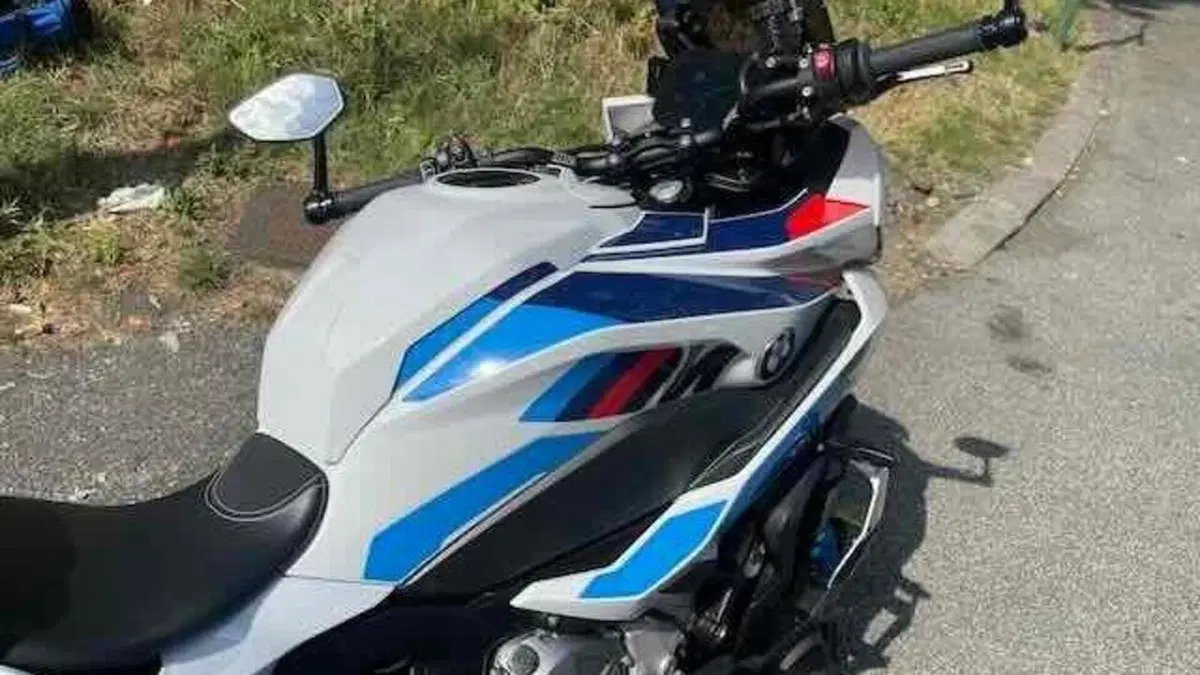 Bmw M 1000 XR (2024 - 27)  (11)