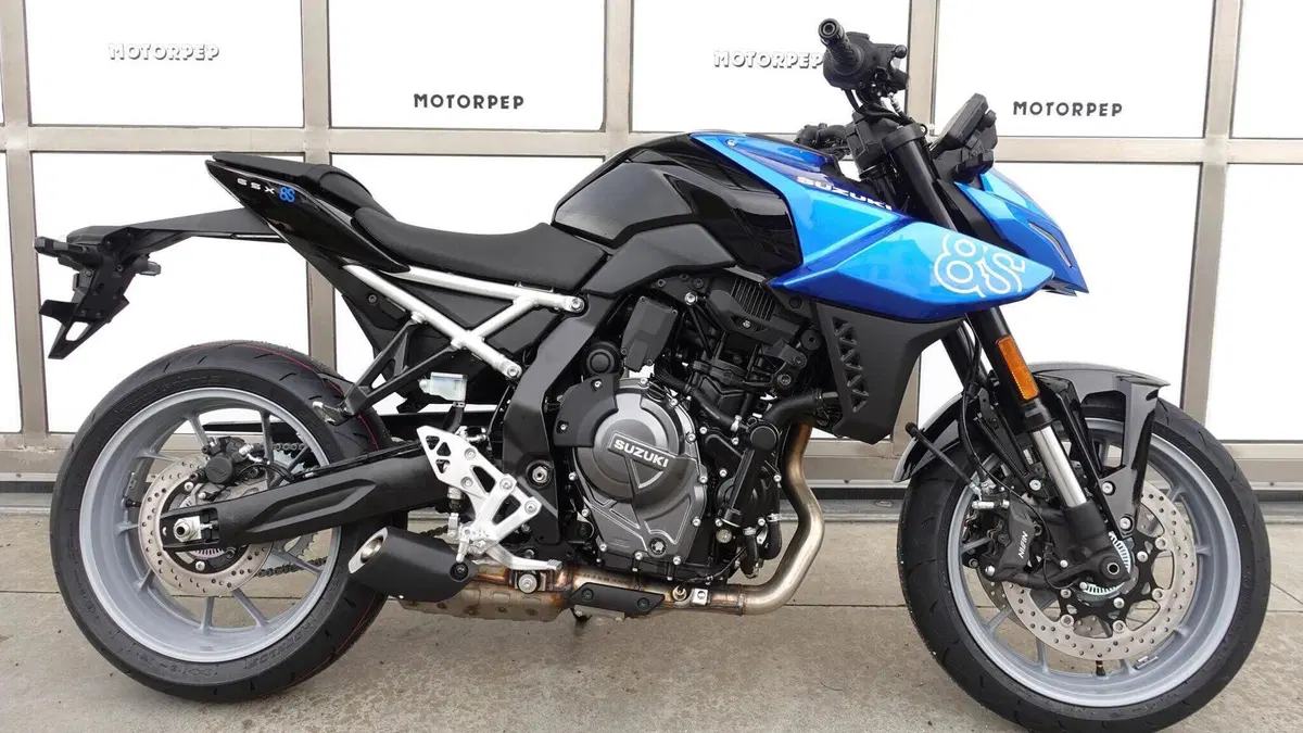 Suzuki GSX-8S (2025 - 26)  (4)