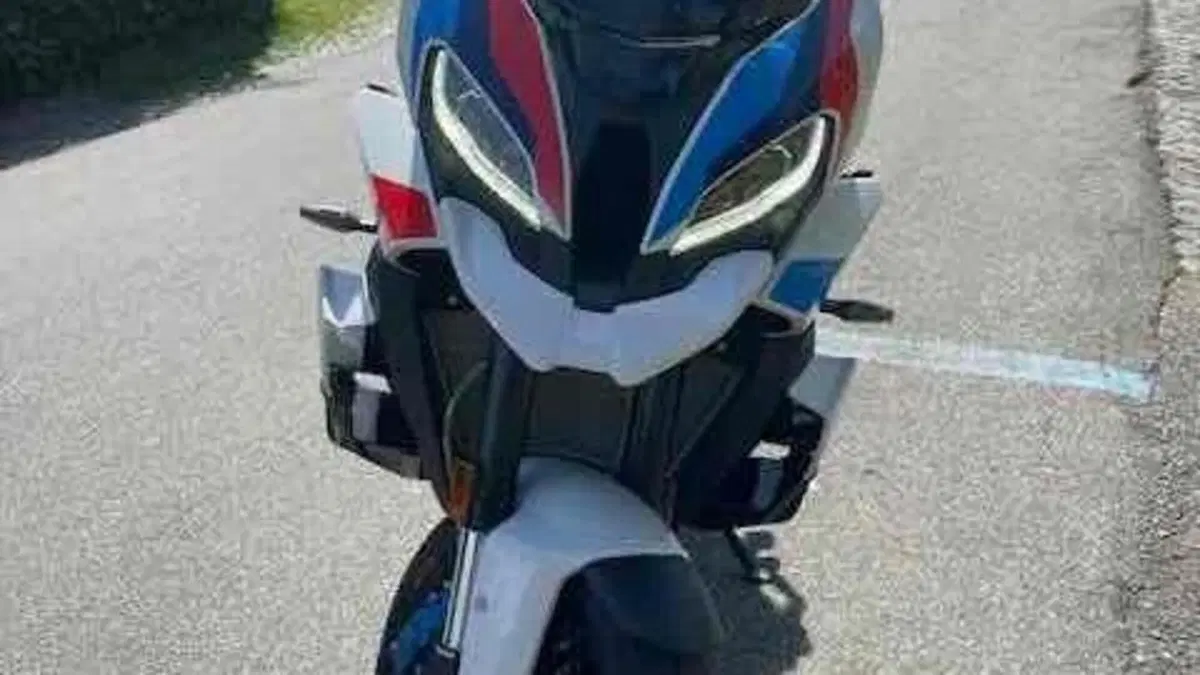 Bmw M 1000 XR (2024 - 27)  (14)