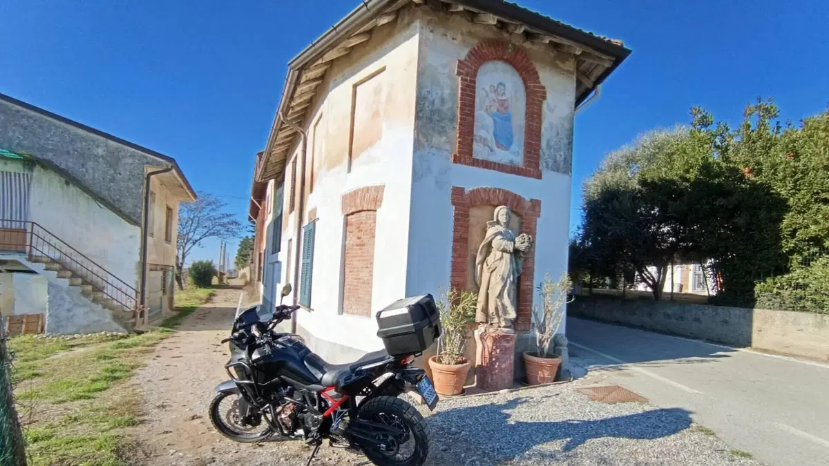 Honda Africa Twin CRF 1100L DCT (2022 - 23)  (4)