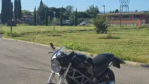 Ducati Monster 620 I.E (2002)  (2)
