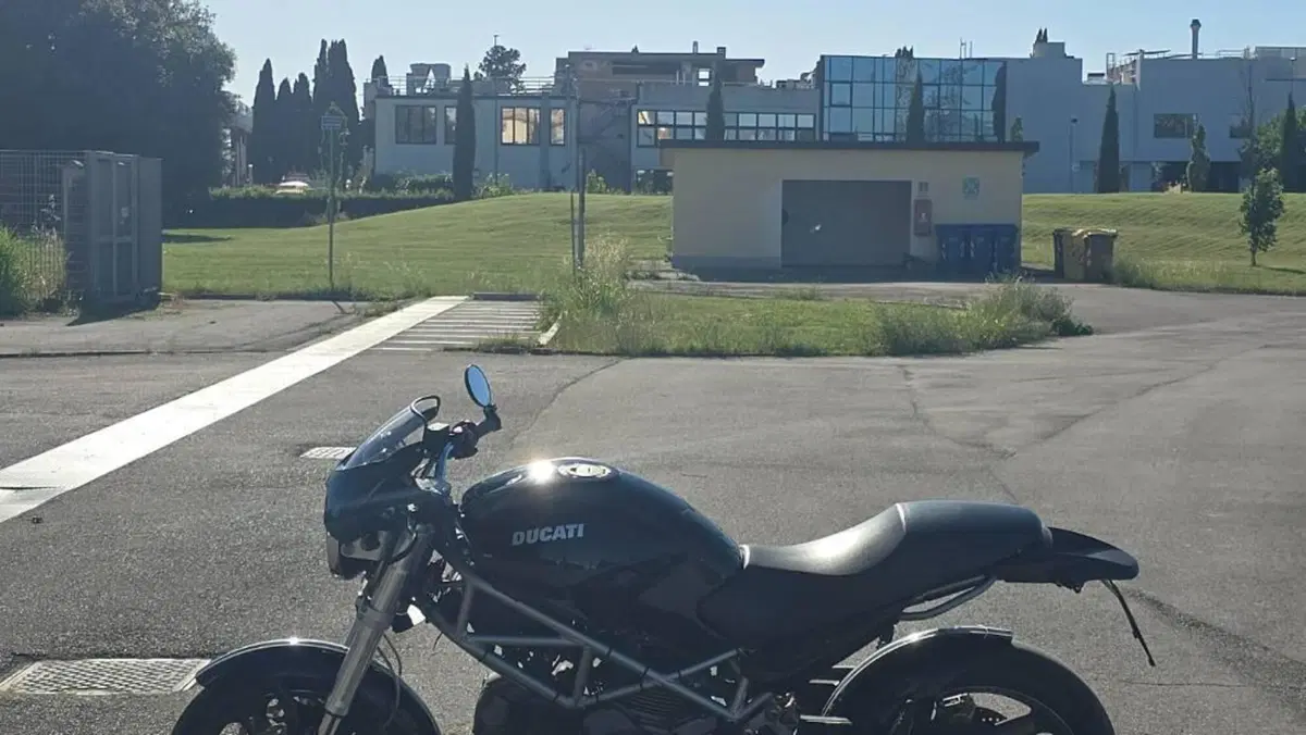 Ducati Monster 620 I.E (2002)  (4)