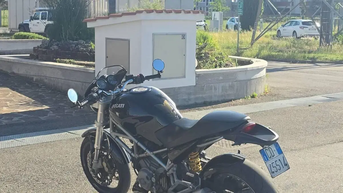 Ducati Monster 620 I.E (2002)  (5)