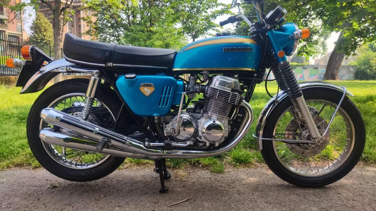 Honda   (2)