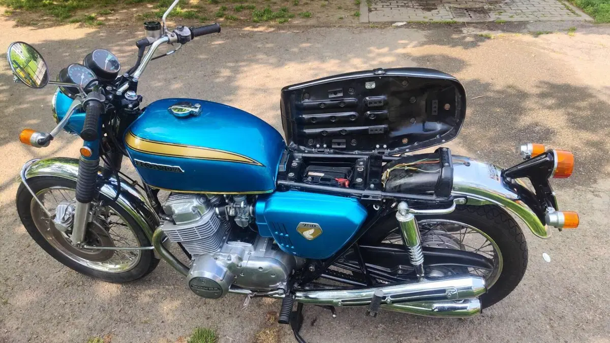 Honda   (9)