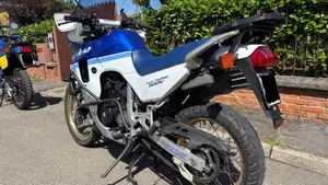 Honda Transalp XL 600V (1987 - 90)  (3)
