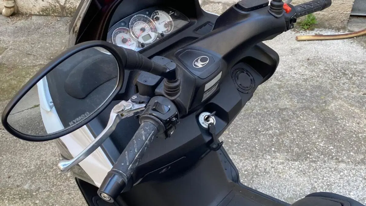 Kymco Xciting 300i R (2007 - 14)  (8)