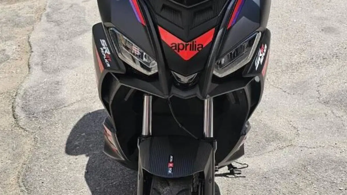 Aprilia SR GT 200 Replica (2024 - 25)  (2)