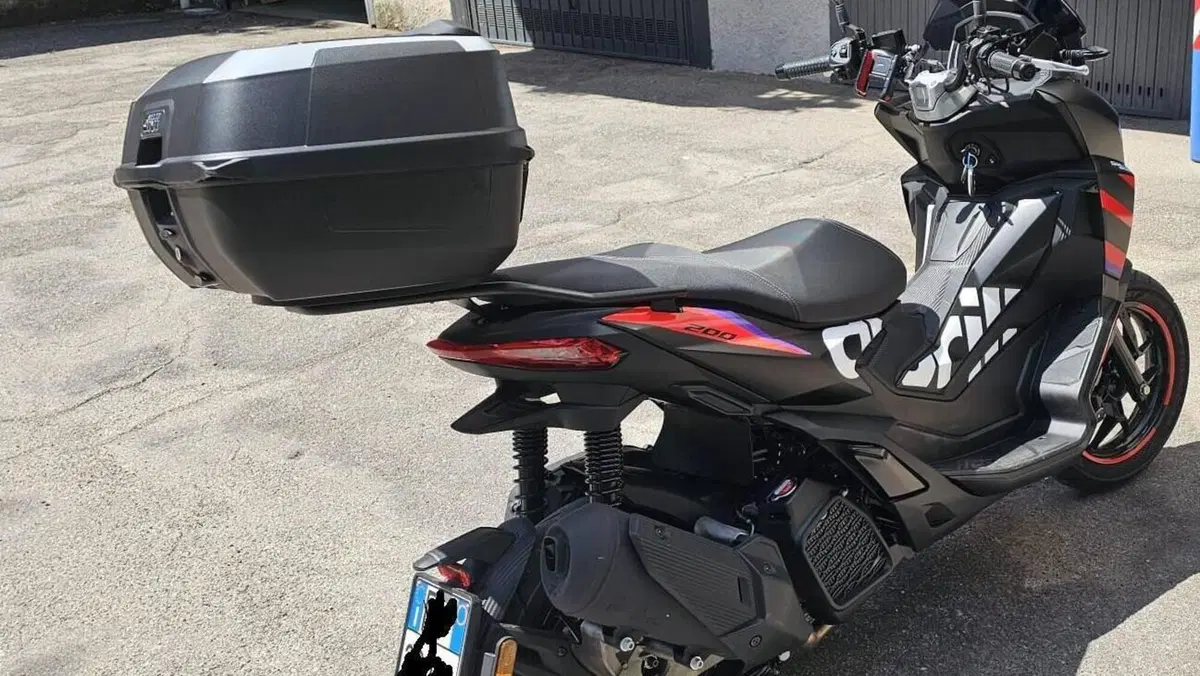 Aprilia SR GT 200 Replica (2024 - 25)  (5)