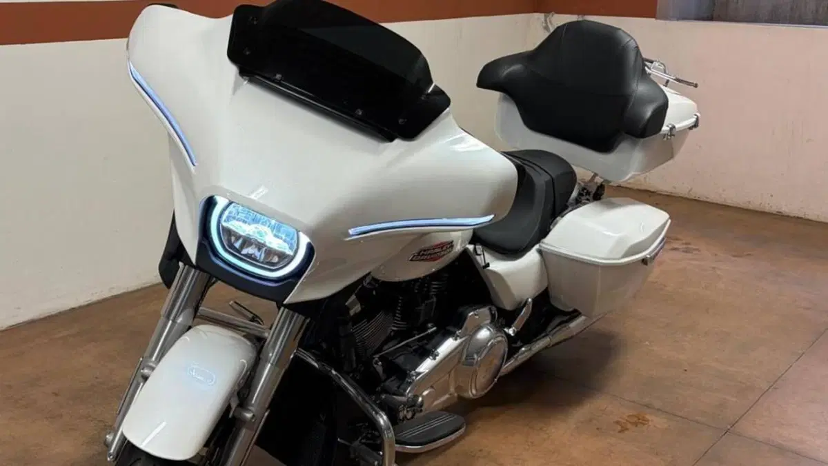 Harley-Davidson Street Glide (2024 - 26)  (7)