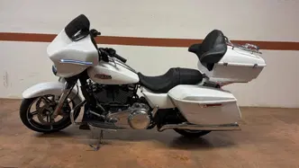 Harley-Davidson Street Glide (2024 - 26) usata