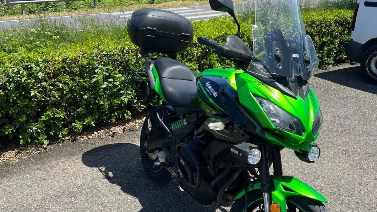 Kawasaki Versys 650 Grand Tourer (2017 - 20)  (2)