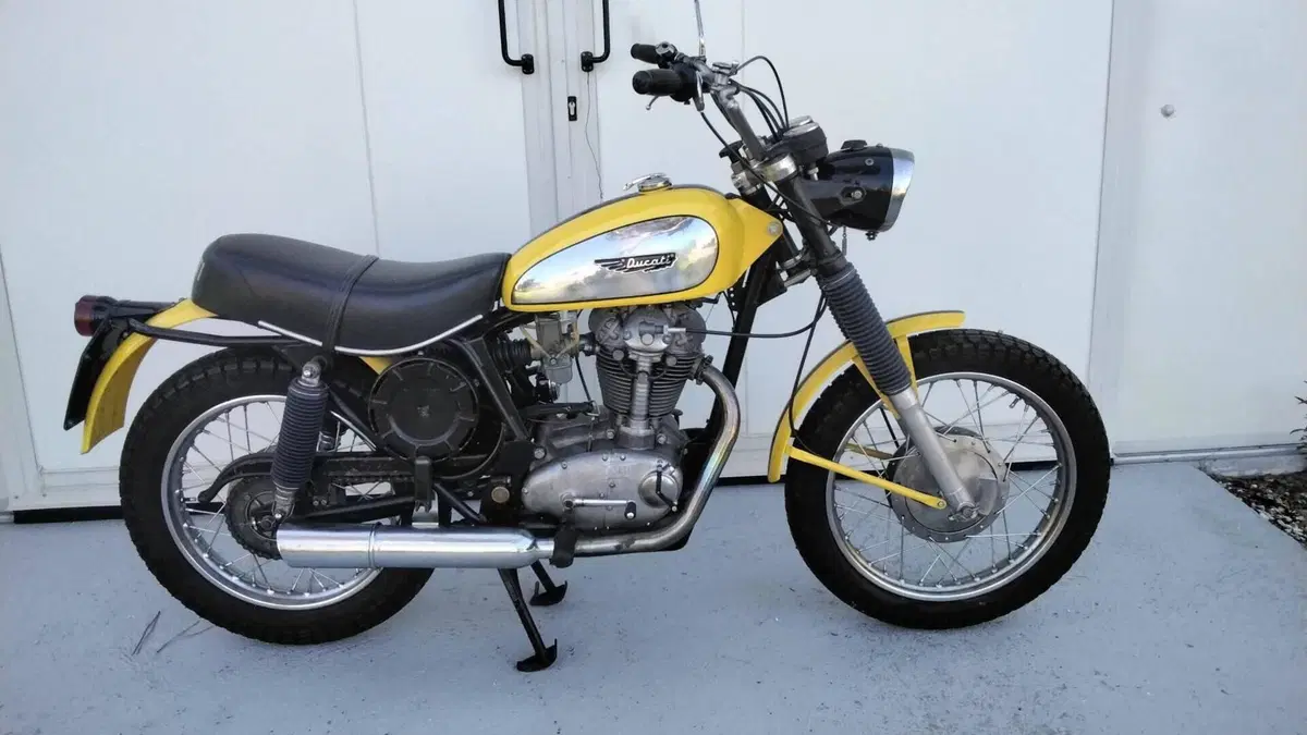 Ducati   (2)