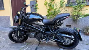 Benelli 752 S (2019 - 20)  (3)