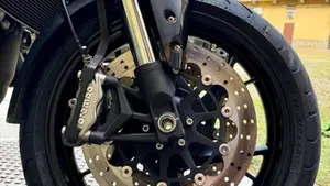 Benelli 752 S (2019 - 20)  (9)