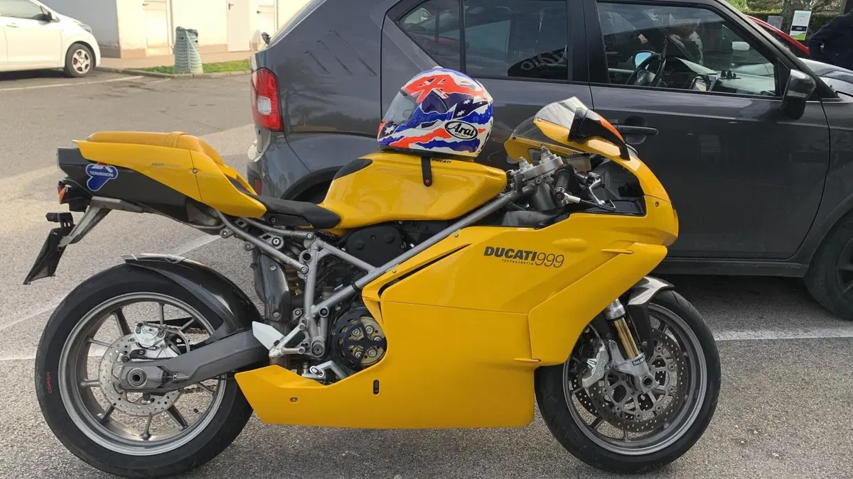 Ducati 749 S (2004 - 07) 
