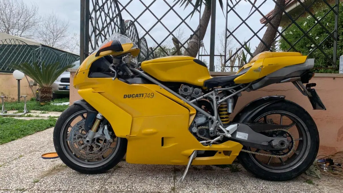 Ducati 749 S (2004 - 07)  (2)