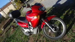 Honda Transalp XL 650V (2000 - 04)  (2)