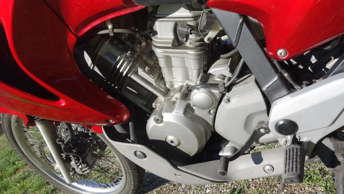 Honda Transalp XL 650V (2000 - 04)  (4)