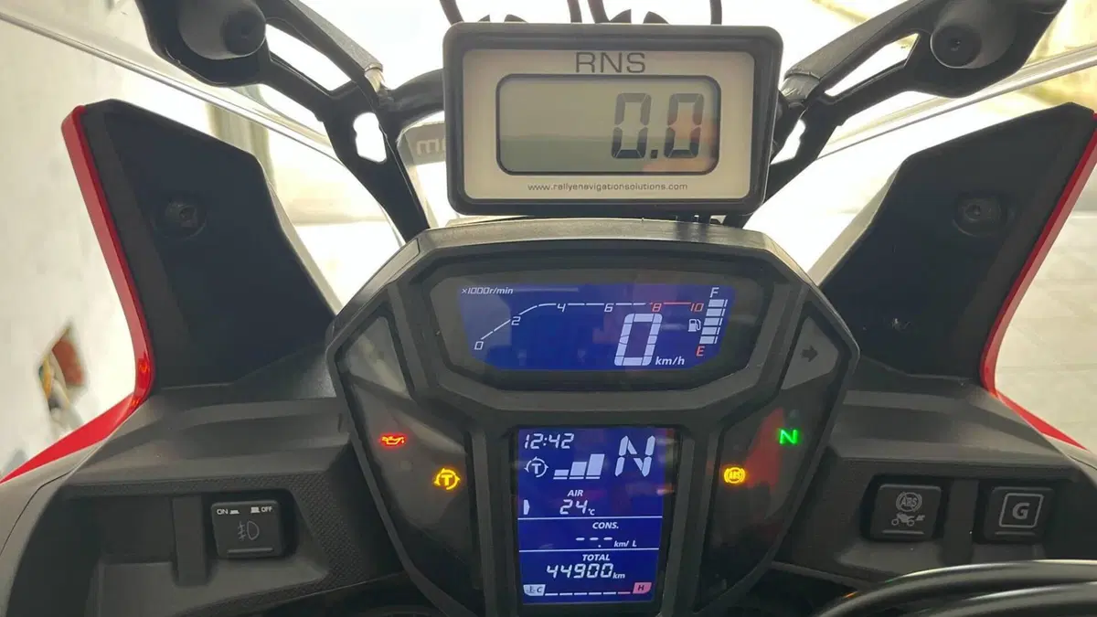Honda Africa Twin CRF 1000L DCT ABS Travel Edition (2016 - 17)  (13)