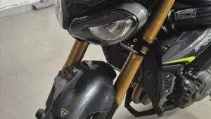 Triumph Speed Triple 1200 RS (2025 - 26)  (2)