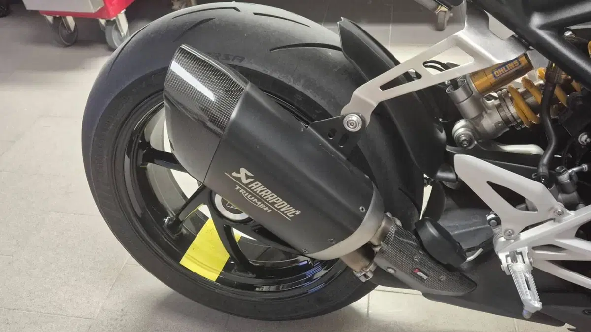 Triumph Speed Triple 1200 RS (2025 - 26)  (4)