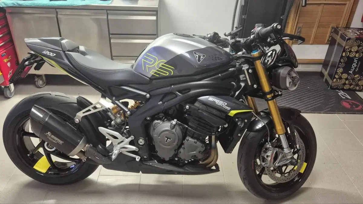 Triumph Speed Triple 1200 RS (2025 - 26) 