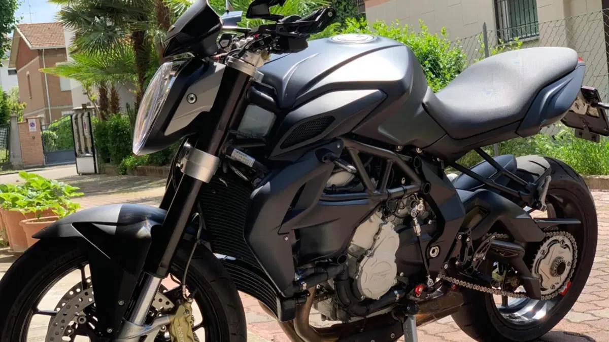 MV Agusta Brutale 800 (2012 - 15)  (5)
