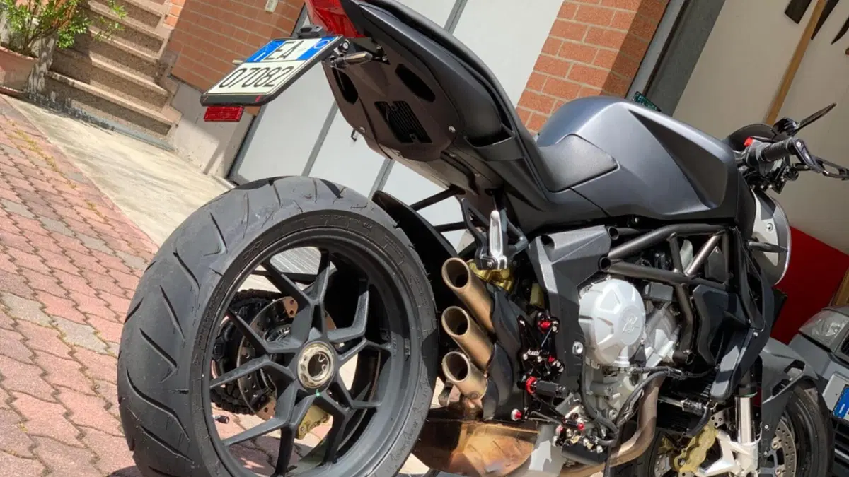 MV Agusta Brutale 800 (2012 - 15)  (7)