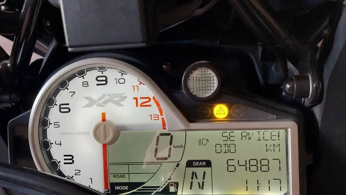 Bmw S 1000 XR (2015 - 16)  (3)
