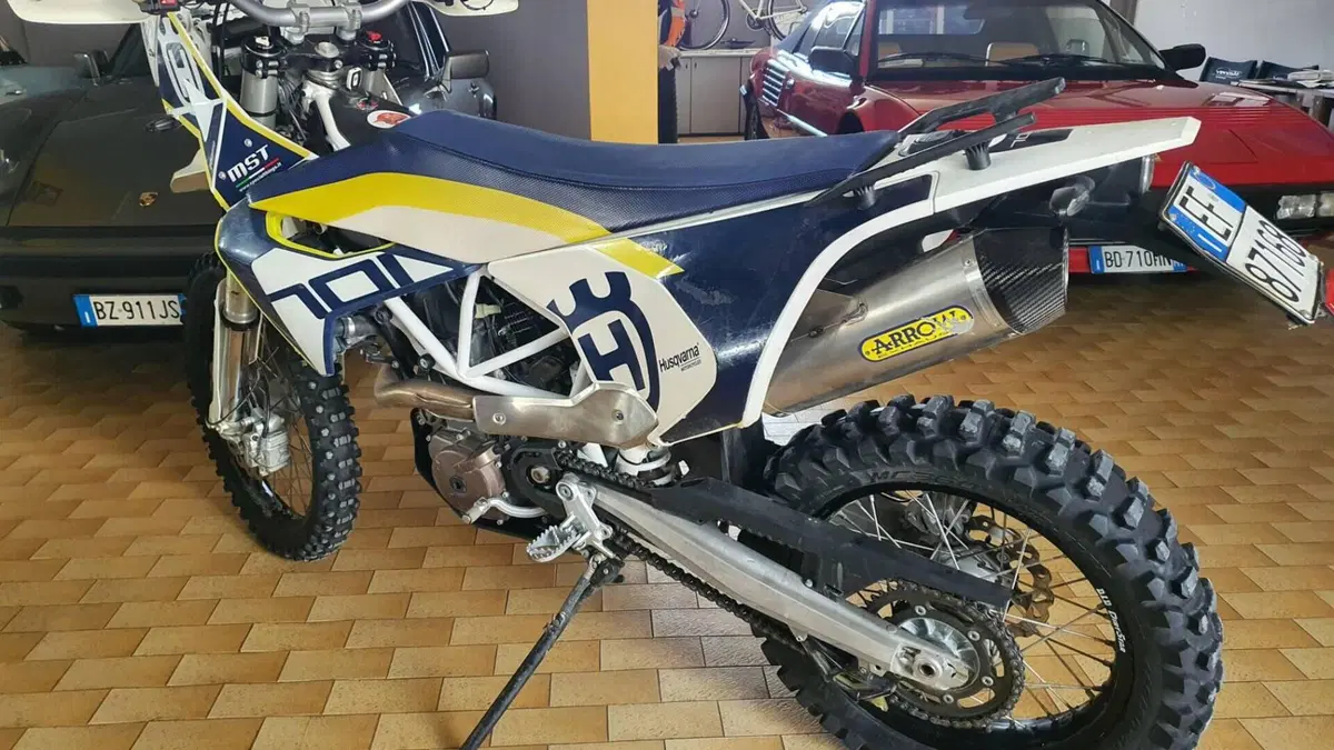 Husqvarna 701 Enduro (2016)  (5)