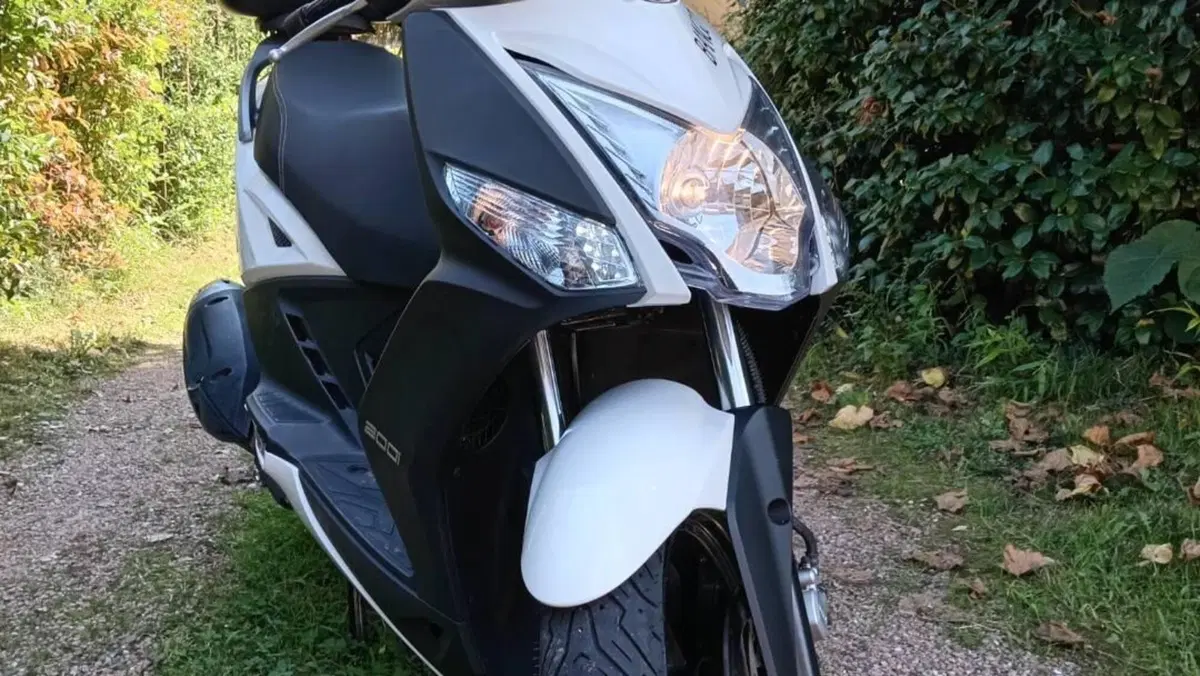 Kymco Agility 150 R16 