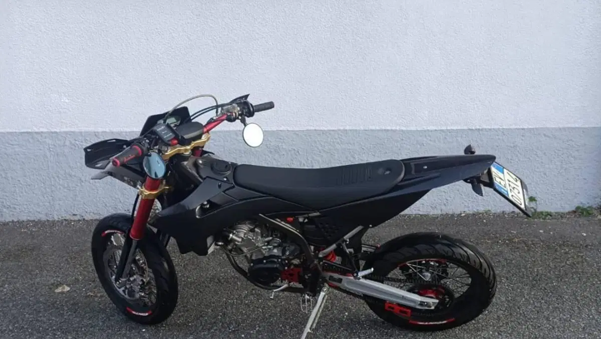 Fantic Motor Motard 125 Competition 4t (2020)  (3)