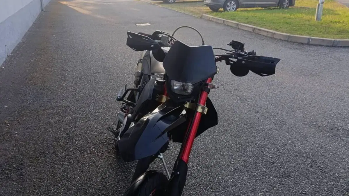 Fantic Motor Motard 125 Competition 4t (2020)  (4)