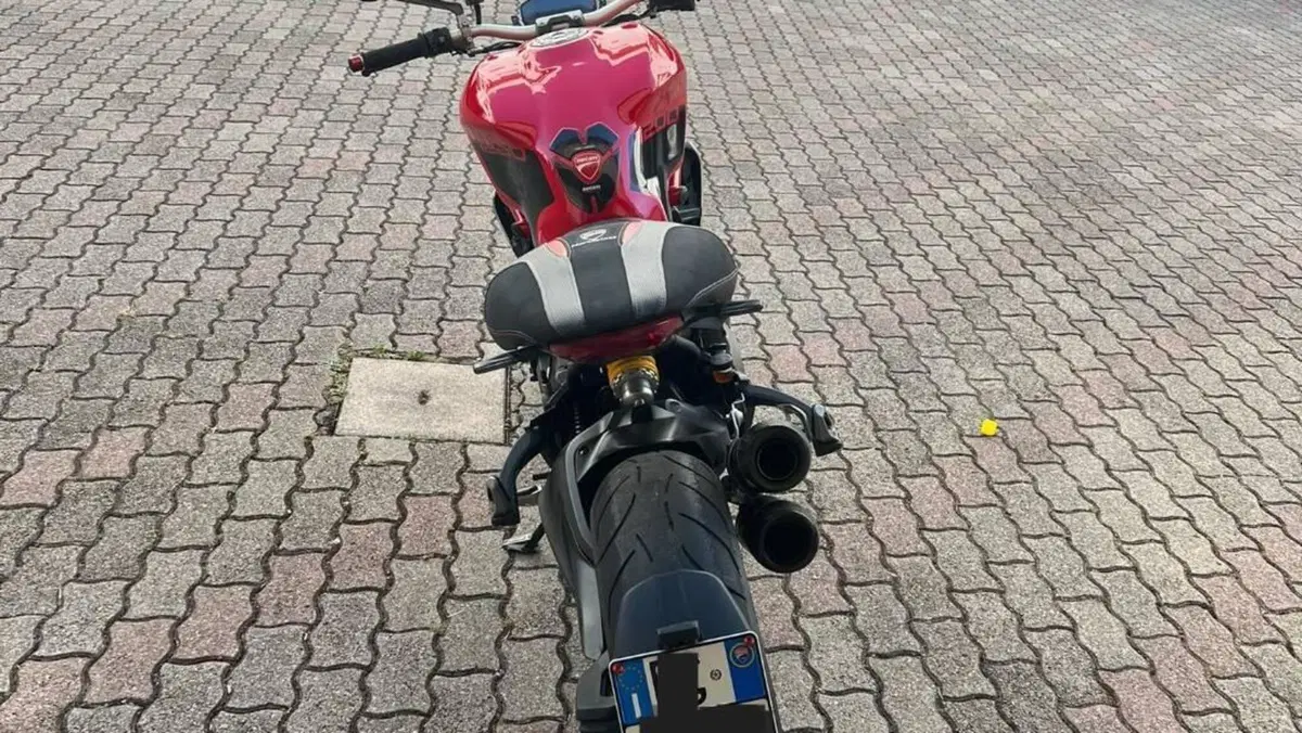 Ducati Monster 1200 (2014 - 16)  (5)
