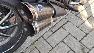 Ducati Diavel 1200 Carbon (2010 - 13)  (10)